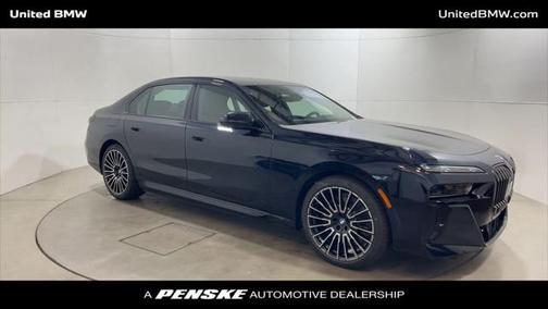 2025 BMW 750e i xDrive