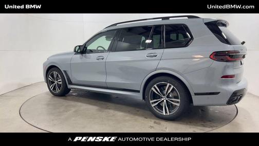 2026 BMW X7 M60i