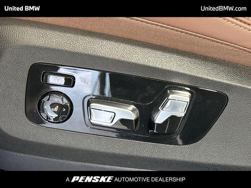 Red Metallic 2026 BMW X7 xDrive40i