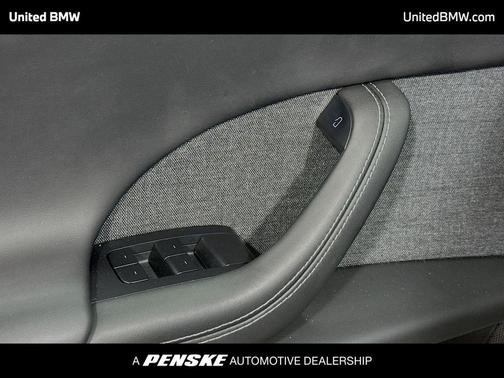 2022 Tesla Model X Dual Motor All-Wheel Drive