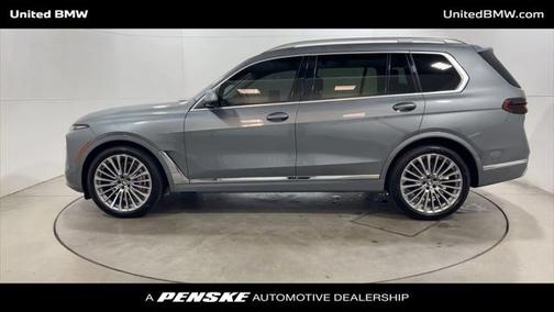 2023 BMW X7 xDrive40i