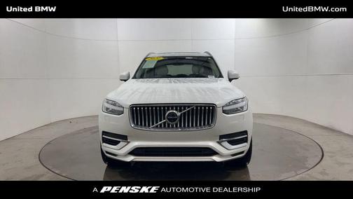 2021 Volvo XC90 Recharge Plug-In Hybrid T8 Inscription 6 Passenger