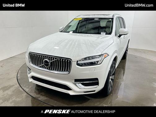 2021 Volvo XC90 Recharge Plug-In Hybrid T8 Inscription 6 Passenger