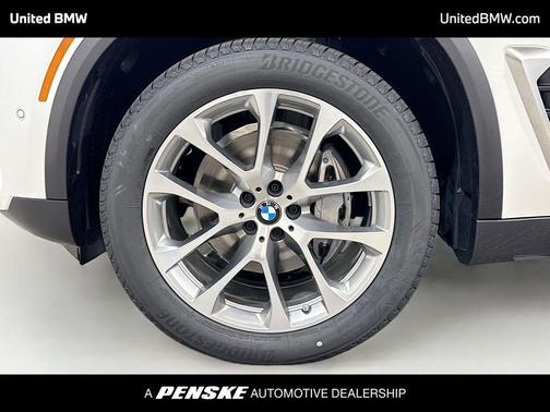 2026 BMW X5 sDrive40i