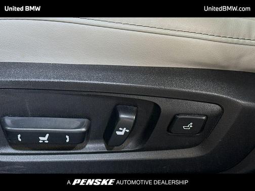Atomic Silver 2018 Lexus ES 350 Base