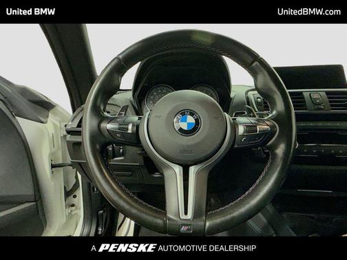 Alpine White 2017 BMW M2 Base