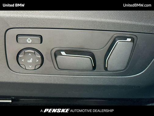 Mineral White Metallic 2026 BMW X3 30 xDrive