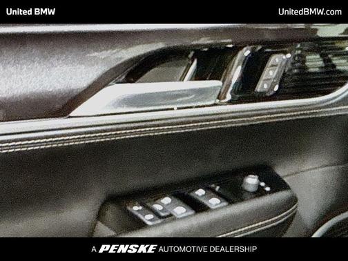Diamond Black Crystal Pearlcoat 2023 Jeep Wagoneer Series I 4x4