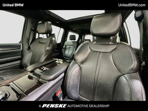 Diamond Black Crystal Pearlcoat 2023 Jeep Wagoneer Series I 4x4