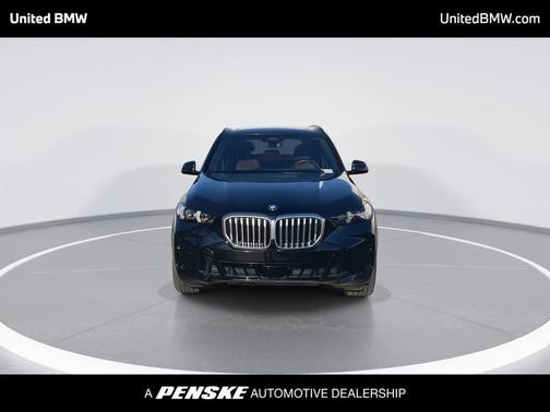 Carbon Black Metallic 2024 BMW X5 PHEV xDrive50e