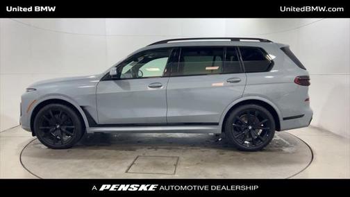 2025 BMW X7 xDrive40i