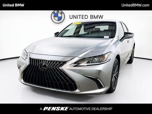 2022 Lexus ES 350 Base
