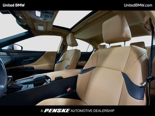 2022 Lexus ES 350 Base