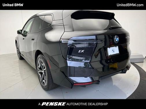2025 BMW iX xDrive50