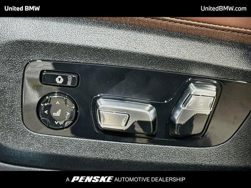 Mineral White Metallic 2026 BMW X5 sDrive40i