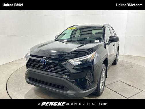 2023 Toyota RAV4 Hybrid LE