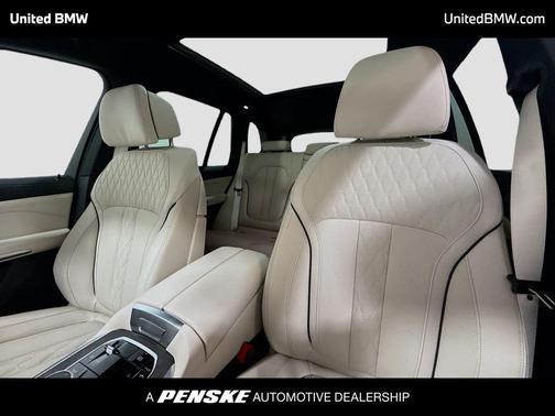 Tanzanite Blue II Metallic 2026 BMW X5 PHEV xDrive50e