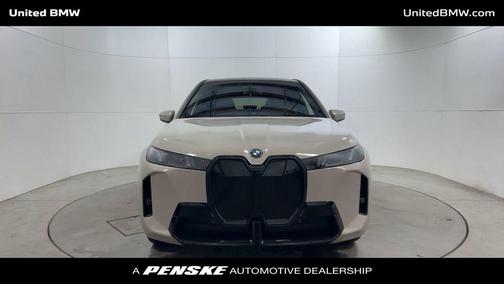 2026 BMW iX xDrive60