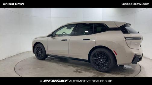 2026 BMW iX xDrive60