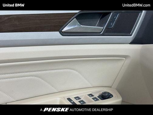 2021 Volkswagen Atlas 3.6L SE w/Technology