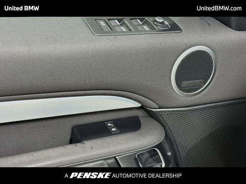 2020 Land Rover Discovery Landmark Edition