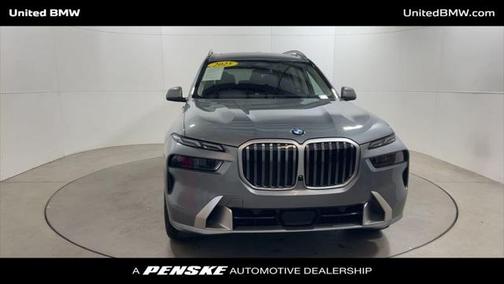 2025 BMW X7 xDrive40i