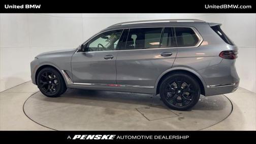 2025 BMW X7 xDrive40i