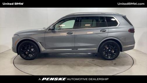 2025 BMW X7 xDrive40i