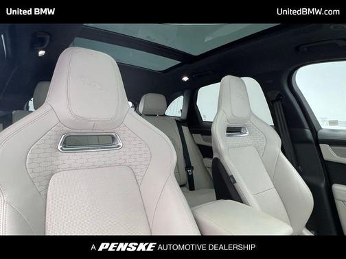 2025 Jaguar F-PACE R-Dynamic S P250 AWD Automatic