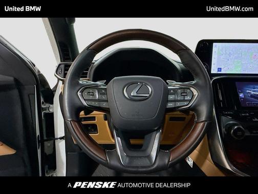 Eminent White Pearl 2025 Lexus LX 600 Luxury