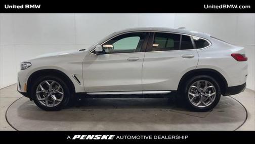 2024 BMW X4 xDrive30i