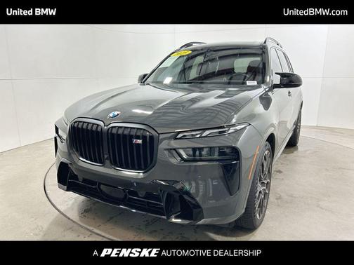 2025 BMW X7 M60i