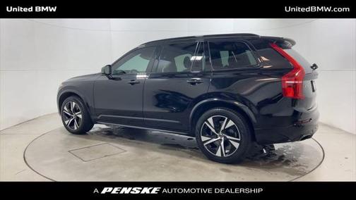 2020 Volvo XC90 T6 R-Design