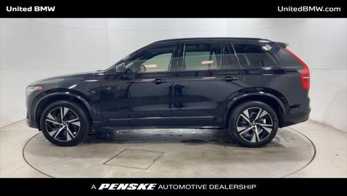 2020 Volvo XC90 T6 R-Design