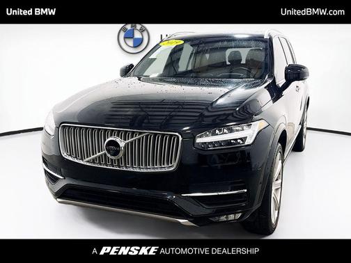 Onyx Black Metallic 2019 Volvo XC90 T6 Inscription