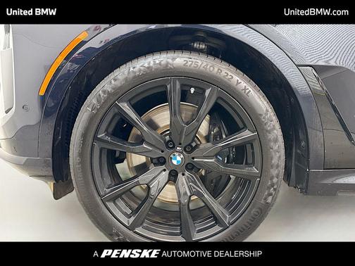 2024 BMW X7 xDrive40i