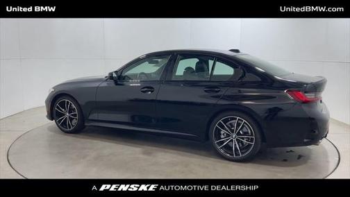 2024 BMW 330 i xDrive