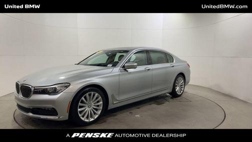 2018 BMW 740 740i