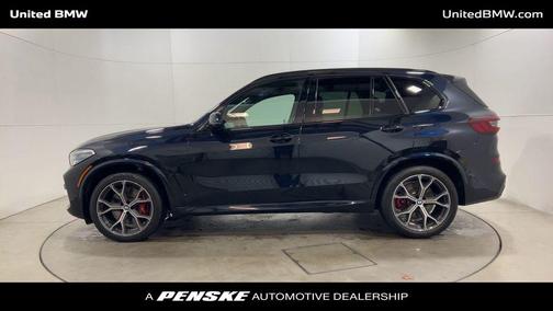 2022 BMW X5 M50i