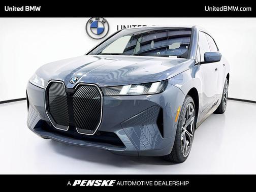 2026 BMW iX xDrive60