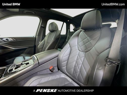 Black Sapphire Metallic 2026 BMW X5 sDrive40i
