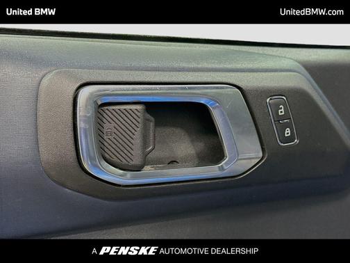 VELOCITY BLUE METALLIC 2023 Ford Bronco Outer Banks