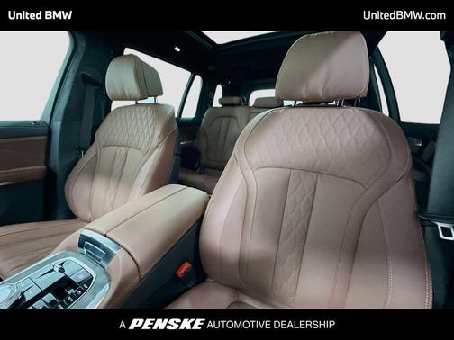 2026 BMW X7 M60i