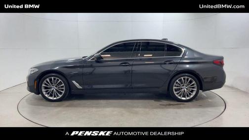 2022 BMW 540 i