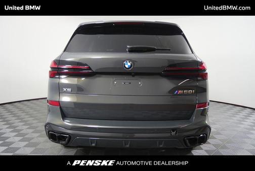 2026 BMW X5 M60i