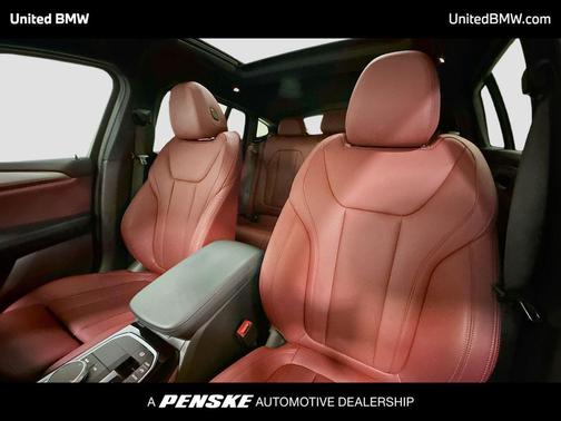 2025 BMW X4 xDrive30i