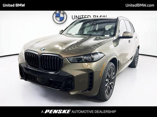 Manhattan Green Metallic 2026 BMW X5 xDrive40i