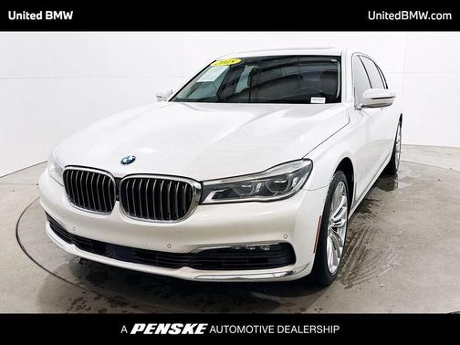 2016 BMW 750 i xDrive