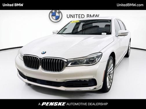 2016 BMW 750 i xDrive
