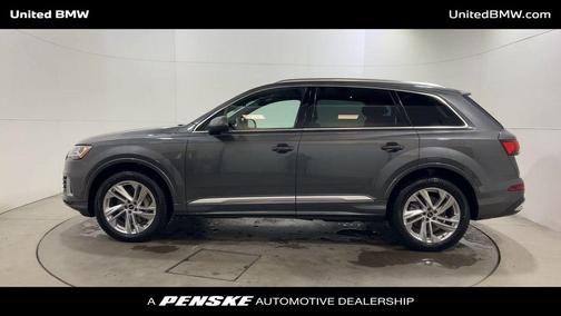 2021 Audi Q7 45 Premium Plus